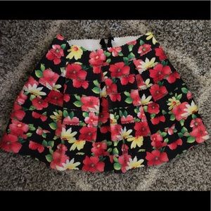 Floral print skirt / M